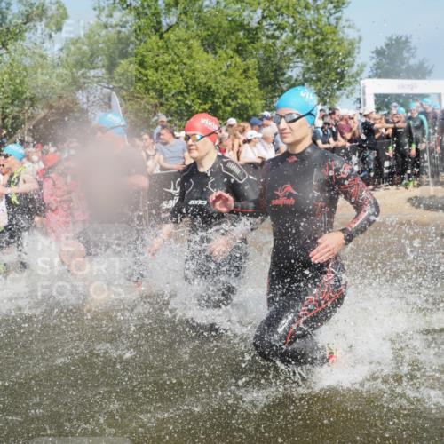22.06.2025 - Viking Triathlon KatJ http://msf.ph/oto/8065423 22.06.2025 10:05:50 Schwimmen 68, 128, 135, 194, 211, 275, 379, 397, 441, 442, 465, 517, 530, 633, 653 meine-sportfotos.de