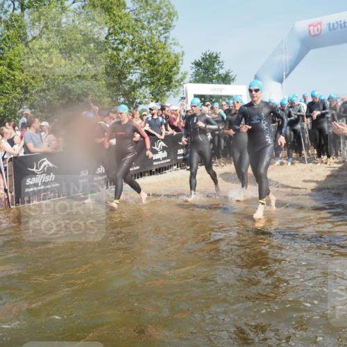 22.06.2025 - Viking Triathlon KatJ http://msf.ph/oto/8065447 22.06.2025 10:05:53 Schwimmen 68, 128, 211, 275, 397, 441, 442, 465, 530, 633 meine-sportfotos.de