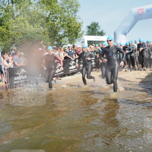22.06.2025 - Viking Triathlon KatJ http://msf.ph/oto/8065450 22.06.2025 10:05:53 Schwimmen 68, 128, 211, 275, 397, 441, 442, 465, 530, 633 meine-sportfotos.de