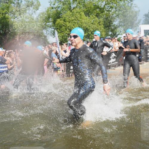 22.06.2025 - Viking Triathlon KatJ http://msf.ph/oto/8065473 22.06.2025 10:05:55 Schwimmen 68, 128, 169, 211, 269, 275, 397, 441, 442, 460, 465, 530, 633, 644 meine-sportfotos.de