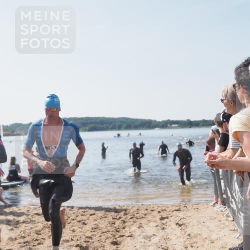 22.06.2025 - Viking Triathlon MichiJ http://msf.ph/oto/8065490 22.06.2025 10:31:16 Schwimmen 8, 216, 236, 237, 311, 330, 549 meine-sportfotos.de