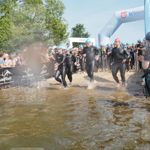 22.06.2025 - Viking Triathlon KatJ http://msf.ph/oto/8065499 22.06.2025 10:05:59 Schwimmen 68, 128, 144, 169, 249, 269, 275, 390, 397, 441, 442, 460, 465, 489, 508, 644 meine-sportfotos.de
