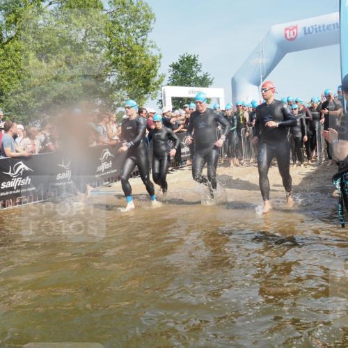 22.06.2025 - Viking Triathlon KatJ http://msf.ph/oto/8065502 22.06.2025 10:05:59 Schwimmen 68, 128, 144, 169, 249, 269, 275, 390, 397, 441, 442, 460, 465, 489, 508, 644 meine-sportfotos.de