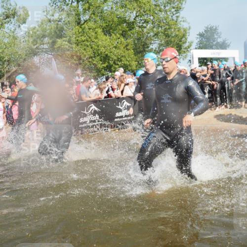 22.06.2025 - Viking Triathlon KatJ http://msf.ph/oto/8065528 22.06.2025 10:06:01 Schwimmen 68, 144, 169, 249, 269, 390, 397, 441, 442, 460, 465, 489, 508, 644 meine-sportfotos.de
