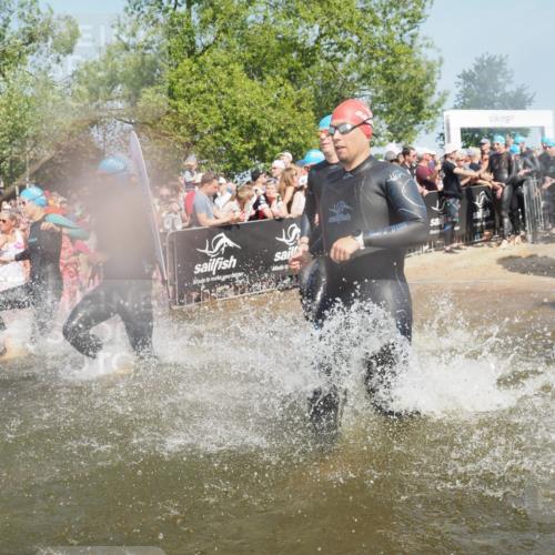 22.06.2025 - Viking Triathlon KatJ http://msf.ph/oto/8065531 22.06.2025 10:06:01 Schwimmen 68, 144, 169, 249, 269, 390, 397, 441, 442, 460, 465, 489, 508, 644 meine-sportfotos.de