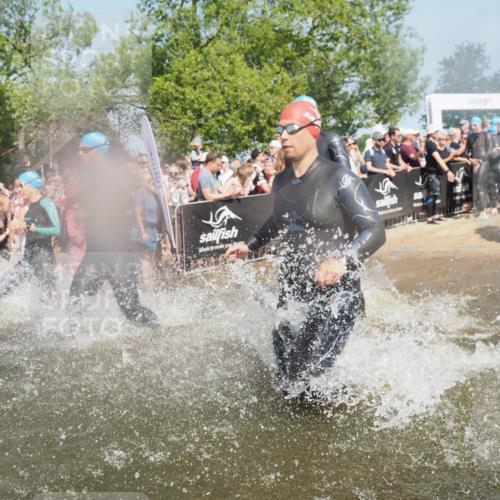 22.06.2025 - Viking Triathlon KatJ http://msf.ph/oto/8065534 22.06.2025 10:06:01 Schwimmen 68, 144, 169, 249, 269, 390, 397, 441, 442, 460, 465, 489, 508, 644 meine-sportfotos.de