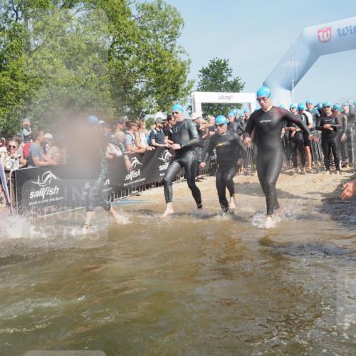 22.06.2025 - Viking Triathlon KatJ http://msf.ph/oto/8065557 22.06.2025 10:06:04 Schwimmen 144, 169, 249, 269, 390, 460, 489, 508, 644 meine-sportfotos.de