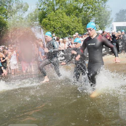 22.06.2025 - Viking Triathlon KatJ http://msf.ph/oto/8065583 22.06.2025 10:06:05 Schwimmen 41, 144, 169, 249, 266, 269, 325, 390, 446, 460, 489, 508, 644 meine-sportfotos.de