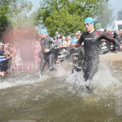 22.06.2025 - Viking Triathlon KatJ http://msf.ph/oto/8065585 22.06.2025 10:06:05 Schwimmen 41, 144, 169, 249, 266, 269, 325, 390, 446, 460, 489, 508, 644 meine-sportfotos.de