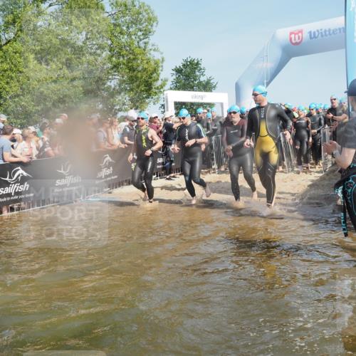 22.06.2025 - Viking Triathlon KatJ http://msf.ph/oto/8065624 22.06.2025 10:06:09 Schwimmen 39, 41, 84, 110, 144, 169, 191, 249, 266, 269, 325, 390, 440, 446, 460, 489, 508, 644 meine-sportfotos.de