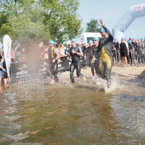 22.06.2025 - Viking Triathlon KatJ http://msf.ph/oto/8065639 22.06.2025 10:06:10 Schwimmen 39, 41, 60, 84, 110, 144, 191, 249, 266, 325, 390, 440, 446, 489, 508 meine-sportfotos.de