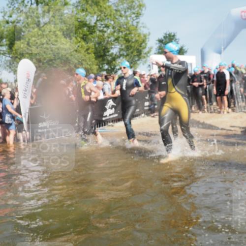 22.06.2025 - Viking Triathlon KatJ http://msf.ph/oto/8065644 22.06.2025 10:06:10 Schwimmen 39, 41, 60, 84, 110, 144, 191, 249, 266, 325, 390, 440, 446, 489, 508 meine-sportfotos.de