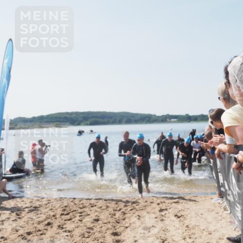 22.06.2025 - Viking Triathlon MichiJ http://msf.ph/oto/8065661 22.06.2025 10:31:48 Schwimmen 87, 98, 99, 124, 125, 137, 158, 189, 224, 340, 350, 435, 449, 507, 555, 658 meine-sportfotos.de