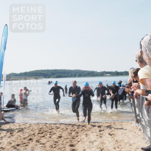 22.06.2025 - Viking Triathlon MichiJ http://msf.ph/oto/8065664 22.06.2025 10:31:48 Schwimmen 87, 98, 99, 124, 125, 137, 158, 189, 224, 340, 350, 435, 449, 507, 555, 658 meine-sportfotos.de