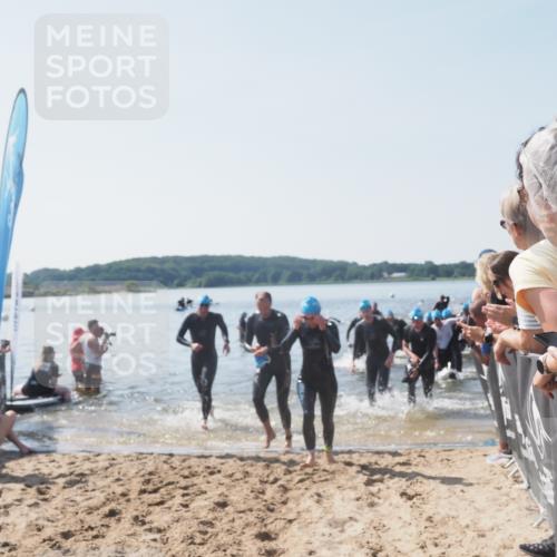 22.06.2025 - Viking Triathlon MichiJ http://msf.ph/oto/8065666 22.06.2025 10:31:49 Schwimmen 87, 98, 99, 124, 125, 137, 158, 189, 224, 350, 435, 449, 507, 555, 658 meine-sportfotos.de