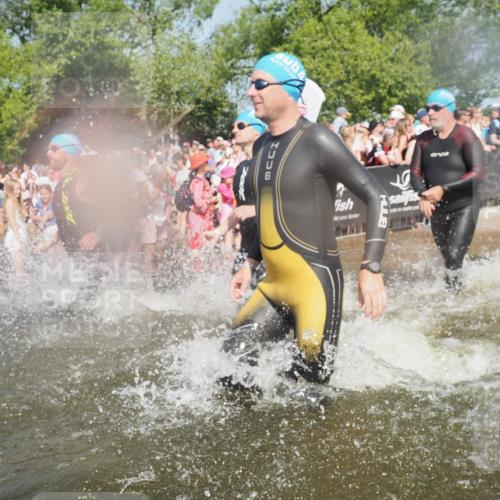 22.06.2025 - Viking Triathlon KatJ http://msf.ph/oto/8065674 22.06.2025 10:06:11 Schwimmen 39, 41, 60, 84, 110, 144, 191, 249, 266, 325, 390, 440, 446, 489, 508 meine-sportfotos.de