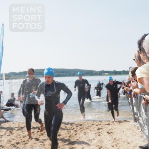 22.06.2025 - Viking Triathlon MichiJ http://msf.ph/oto/8065681 22.06.2025 10:31:50 Schwimmen 87, 98, 99, 124, 125, 137, 158, 189, 224, 350, 435, 449, 507, 555, 658 meine-sportfotos.de