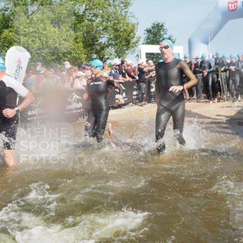 22.06.2025 - Viking Triathlon KatJ http://msf.ph/oto/8065707 22.06.2025 10:06:14 Schwimmen 39, 41, 60, 84, 110, 117, 153, 191, 266, 325, 385, 440, 446, 487, 535 meine-sportfotos.de