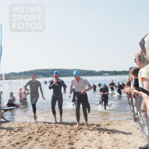 22.06.2025 - Viking Triathlon MichiJ http://msf.ph/oto/8065714 22.06.2025 10:31:55 Schwimmen 63, 87, 99, 124, 125, 224, 226, 435, 449, 464, 488, 507, 555, 658 meine-sportfotos.de