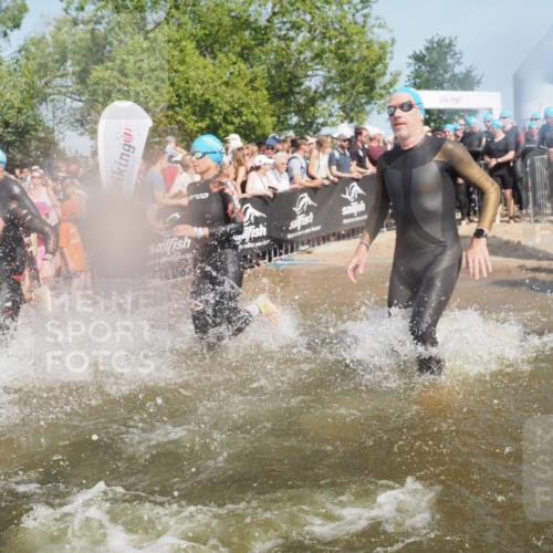 22.06.2025 - Viking Triathlon KatJ http://msf.ph/oto/8065715 22.06.2025 10:06:15 Schwimmen 39, 41, 60, 84, 110, 117, 153, 191, 266, 325, 385, 440, 446, 487, 535 meine-sportfotos.de