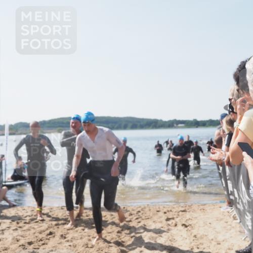 22.06.2025 - Viking Triathlon MichiJ http://msf.ph/oto/8065721 22.06.2025 10:31:55 Schwimmen 63, 87, 99, 124, 125, 224, 226, 435, 449, 464, 488, 507, 555, 658 meine-sportfotos.de