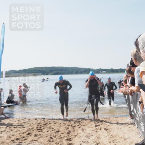 22.06.2025 - Viking Triathlon MichiJ http://msf.ph/oto/8065740 22.06.2025 10:31:57 Schwimmen 63, 87, 99, 124, 125, 193, 224, 226, 271, 435, 449, 464, 488, 507, 555, 658 meine-sportfotos.de