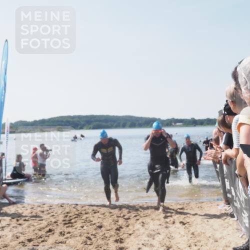 22.06.2025 - Viking Triathlon MichiJ http://msf.ph/oto/8065741 22.06.2025 10:31:57 Schwimmen 63, 87, 99, 124, 125, 193, 224, 226, 271, 435, 449, 464, 488, 507, 555, 658 meine-sportfotos.de