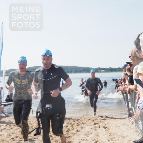 22.06.2025 - Viking Triathlon MichiJ http://msf.ph/oto/8065752 22.06.2025 10:31:59 Schwimmen 63, 87, 124, 125, 193, 226, 271, 435, 449, 464, 488, 507, 658 meine-sportfotos.de