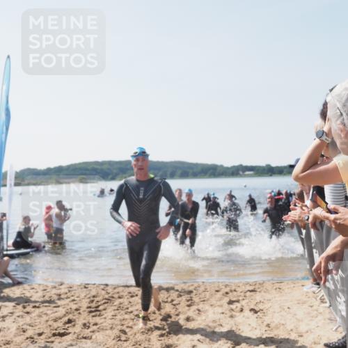 22.06.2025 - Viking Triathlon MichiJ http://msf.ph/oto/8065766 22.06.2025 10:32:00 Schwimmen 63, 87, 124, 125, 193, 207, 226, 271, 435, 449, 464, 488, 507, 658 meine-sportfotos.de