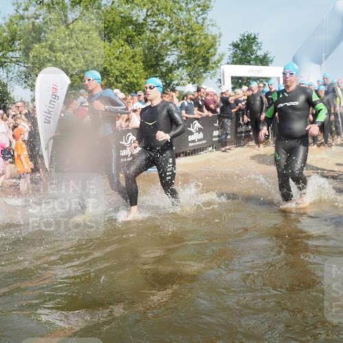 22.06.2025 - Viking Triathlon KatJ http://msf.ph/oto/8065771 22.06.2025 10:06:19 Schwimmen 18, 24, 39, 41, 60, 84, 110, 117, 153, 191, 266, 298, 325, 385, 440, 446, 487, 535 meine-sportfotos.de