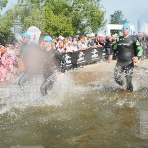 22.06.2025 - Viking Triathlon KatJ http://msf.ph/oto/8065778 22.06.2025 10:06:20 Schwimmen 18, 24, 36, 39, 60, 84, 110, 117, 153, 191, 192, 298, 385, 440, 487, 535 meine-sportfotos.de