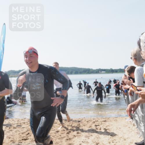 22.06.2025 - Viking Triathlon MichiJ http://msf.ph/oto/8065791 22.06.2025 10:32:04 Schwimmen 63, 87, 193, 207, 214, 226, 271, 435, 449, 464, 488, 658 meine-sportfotos.de