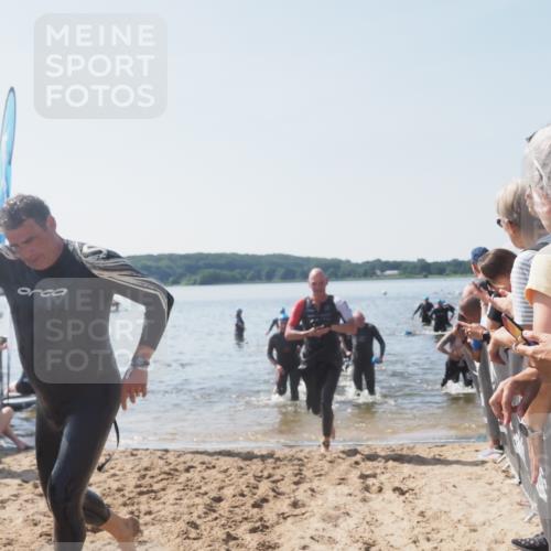 22.06.2025 - Viking Triathlon MichiJ http://msf.ph/oto/8065834 22.06.2025 10:32:10 Schwimmen 63, 147, 193, 207, 214, 226, 271, 464, 488 meine-sportfotos.de