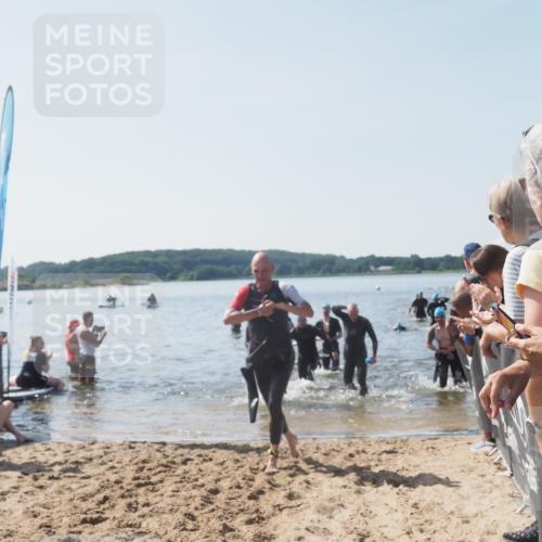 22.06.2025 - Viking Triathlon MichiJ http://msf.ph/oto/8065839 22.06.2025 10:32:11 Schwimmen 63, 147, 173, 193, 207, 214, 226, 271, 464, 488 meine-sportfotos.de