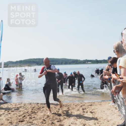 22.06.2025 - Viking Triathlon MichiJ http://msf.ph/oto/8065842 22.06.2025 10:32:11 Schwimmen 63, 147, 173, 193, 207, 214, 226, 271, 464, 488 meine-sportfotos.de
