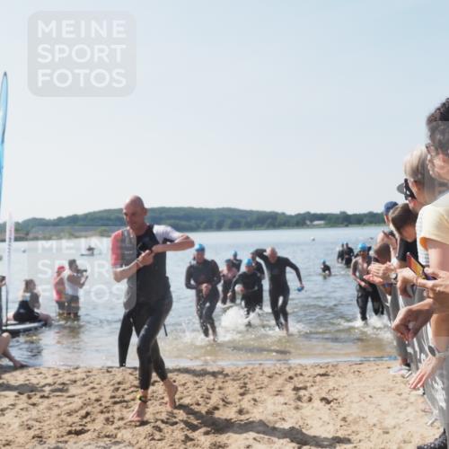22.06.2025 - Viking Triathlon MichiJ http://msf.ph/oto/8065845 22.06.2025 10:32:12 Schwimmen 63, 147, 173, 193, 207, 214, 226, 271, 461, 464, 488 meine-sportfotos.de