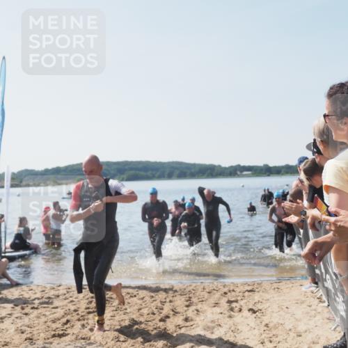 22.06.2025 - Viking Triathlon MichiJ http://msf.ph/oto/8065847 22.06.2025 10:32:12 Schwimmen 63, 147, 173, 193, 207, 214, 226, 271, 461, 464, 488 meine-sportfotos.de