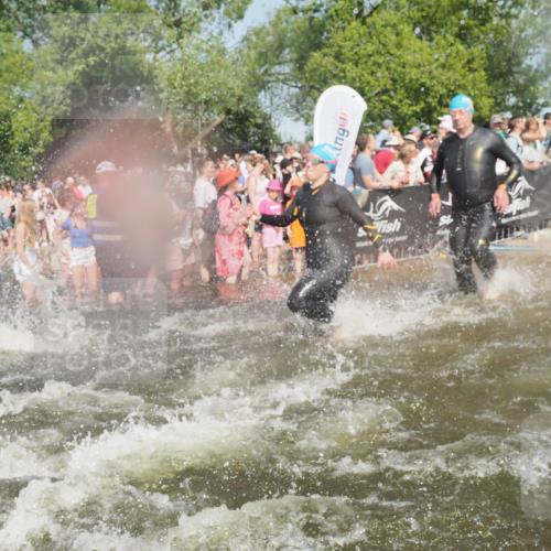 22.06.2025 - Viking Triathlon KatJ http://msf.ph/oto/8065862 22.06.2025 10:06:25 Schwimmen 18, 24, 36, 117, 153, 168, 186, 192, 261, 298, 385, 450, 487, 535, 606 meine-sportfotos.de
