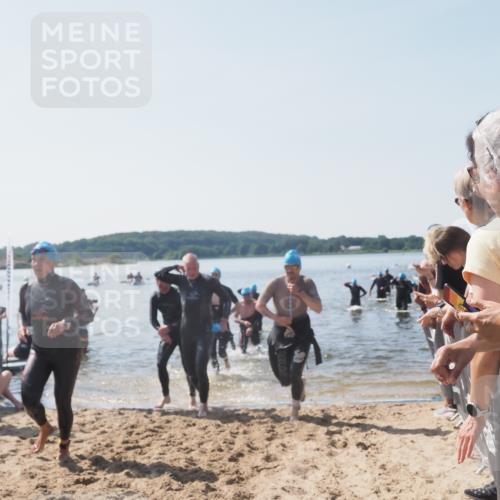 22.06.2025 - Viking Triathlon MichiJ http://msf.ph/oto/8065868 22.06.2025 10:32:14 Schwimmen 53, 147, 173, 193, 207, 214, 226, 271, 461, 464, 488 meine-sportfotos.de