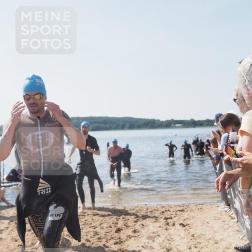 22.06.2025 - Viking Triathlon MichiJ http://msf.ph/oto/8065886 22.06.2025 10:32:16 Schwimmen 53, 147, 173, 193, 207, 214, 226, 271, 461, 464 meine-sportfotos.de