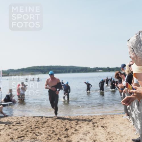 22.06.2025 - Viking Triathlon MichiJ http://msf.ph/oto/8065902 22.06.2025 10:32:18 Schwimmen 53, 147, 173, 193, 207, 214, 461, 492 meine-sportfotos.de
