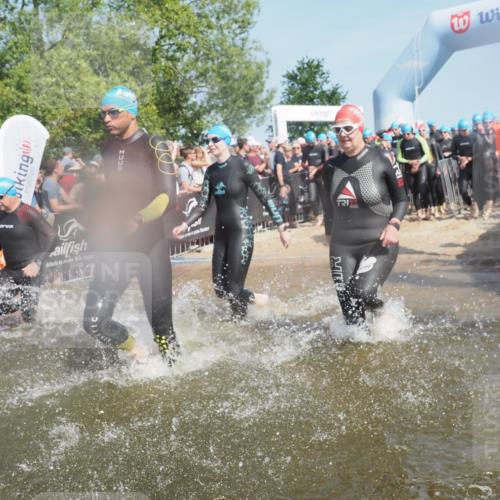 22.06.2025 - Viking Triathlon KatJ http://msf.ph/oto/8065921 22.06.2025 10:06:31 Schwimmen 18, 24, 36, 93, 109, 168, 186, 192, 205, 261, 298, 358, 376, 450, 606 meine-sportfotos.de