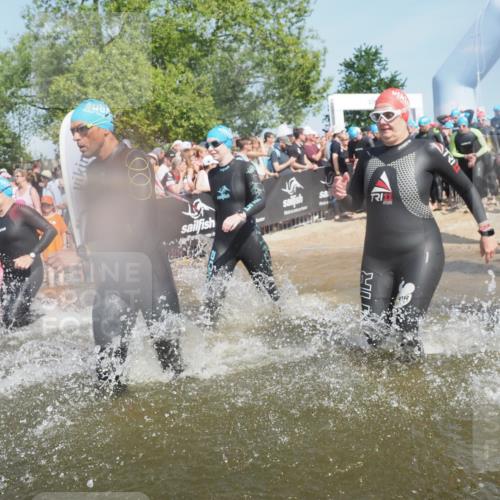 22.06.2025 - Viking Triathlon KatJ http://msf.ph/oto/8065930 22.06.2025 10:06:31 Schwimmen 18, 24, 36, 93, 109, 168, 186, 192, 205, 261, 298, 358, 376, 450, 606 meine-sportfotos.de
