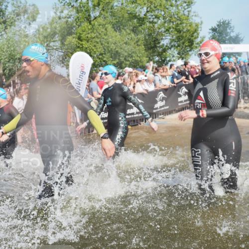 22.06.2025 - Viking Triathlon KatJ http://msf.ph/oto/8065941 22.06.2025 10:06:32 Schwimmen 18, 24, 36, 93, 109, 168, 186, 192, 205, 261, 298, 358, 376, 450, 606 meine-sportfotos.de