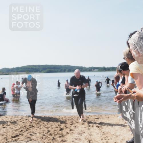 22.06.2025 - Viking Triathlon MichiJ http://msf.ph/oto/8065946 22.06.2025 10:32:31 Schwimmen 53, 80, 147, 170, 173, 208, 278, 461, 492 meine-sportfotos.de