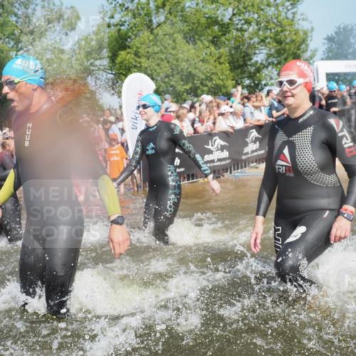 22.06.2025 - Viking Triathlon KatJ http://msf.ph/oto/8065947 22.06.2025 10:06:32 Schwimmen 18, 24, 36, 93, 109, 168, 186, 192, 205, 261, 298, 358, 376, 450, 606 meine-sportfotos.de