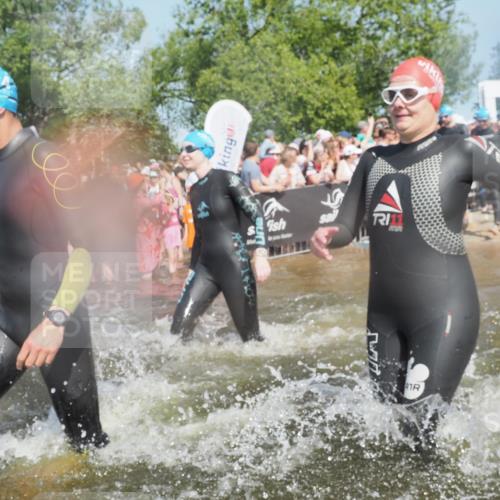 22.06.2025 - Viking Triathlon KatJ http://msf.ph/oto/8065953 22.06.2025 10:06:32 Schwimmen 18, 24, 36, 93, 109, 168, 186, 192, 205, 261, 298, 358, 376, 450, 606 meine-sportfotos.de