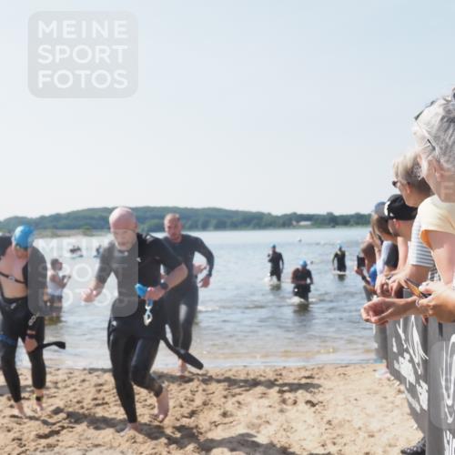 22.06.2025 - Viking Triathlon MichiJ http://msf.ph/oto/8065957 22.06.2025 10:32:32 Schwimmen 53, 80, 170, 173, 208, 278, 461, 492 meine-sportfotos.de