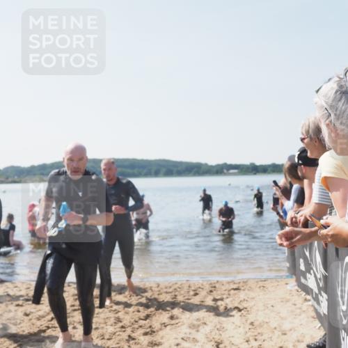 22.06.2025 - Viking Triathlon MichiJ http://msf.ph/oto/8065962 22.06.2025 10:32:33 Schwimmen 53, 80, 170, 208, 278, 461, 492 meine-sportfotos.de