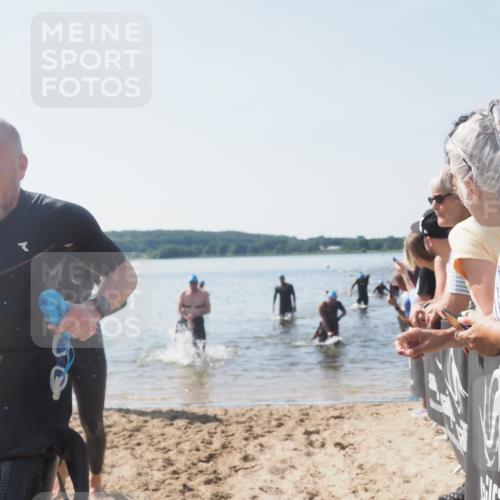 22.06.2025 - Viking Triathlon MichiJ http://msf.ph/oto/8065971 22.06.2025 10:32:34 Schwimmen 53, 80, 170, 208, 278, 492 meine-sportfotos.de